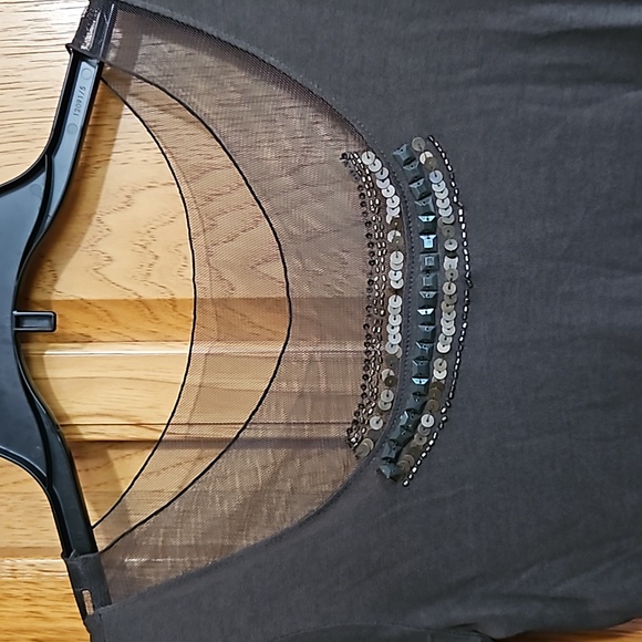 Vera Wang Long-Sleeve Rhinestone Accented Long-Sleeve Top. Sz. XS. - Picture 4 of 8